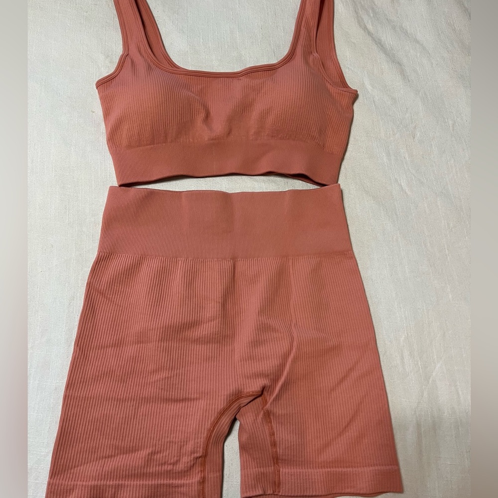Amazon workout set! Size large